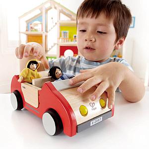 Accesorios casa muñecas FAMILY CAR Hape