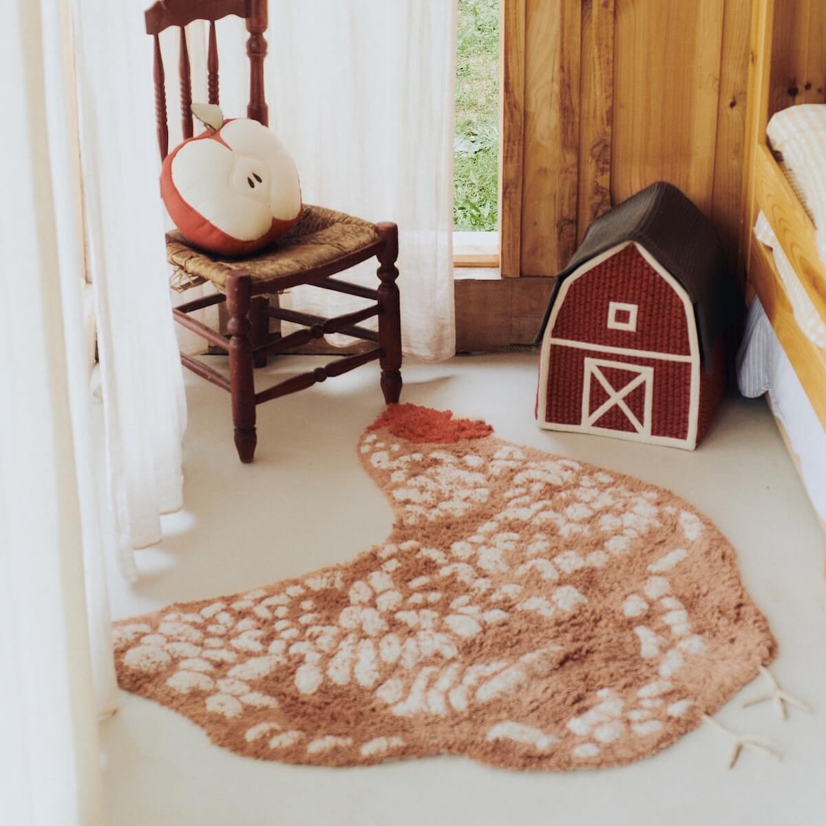 Alfombra 100x100cm CHICKEN Lorena Canals