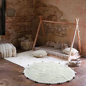 Alfombra 120x160cm HIPPY DOTS Lorena Canals natural-olive
