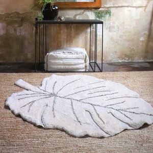 Alfombra 120x180cm MONSTERA Lorena Canals natural