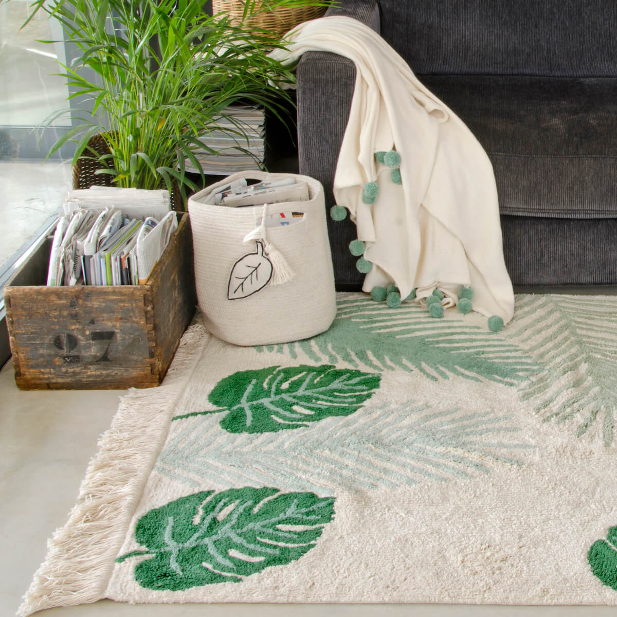 Alfombra 140x200cm TROPICAL Lorena Canals green