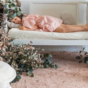 Alfombra 140x200cm WOODS SYMPHONY Lorena Canals vintage nude