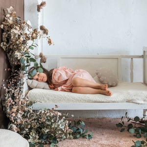 Alfombra 140x200cm WOODS SYMPHONY Lorena Canals vintage nude