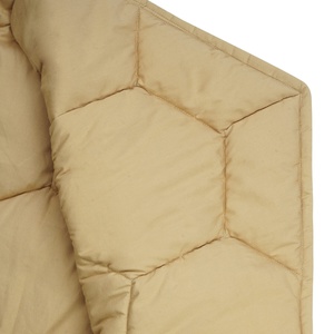 Alfombra juegos 100x100cm HONEYCOMB Lorena Canals