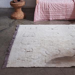 Alfombra lavable RugCycled 90x130cm ABC Lorena Canals