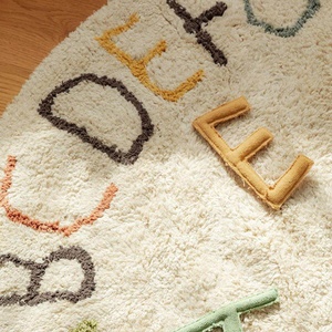 Alfombra redonda 120cm ABC COLOR Y LETRAS Lorena Canals