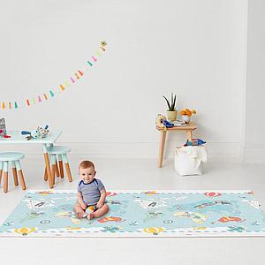 Alfombra reversible LITTLE TRAVELERS Skip Hop