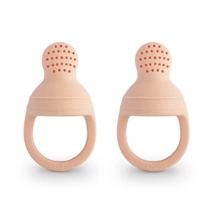 Alimentador sólidos 2uds Mushie blush