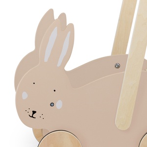 Andador carro madera Mrs. RABBIT Trixie
