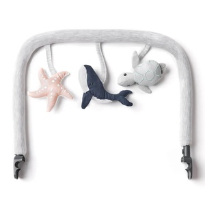 Arco juguete hamaca EVOLVE Ergobaby