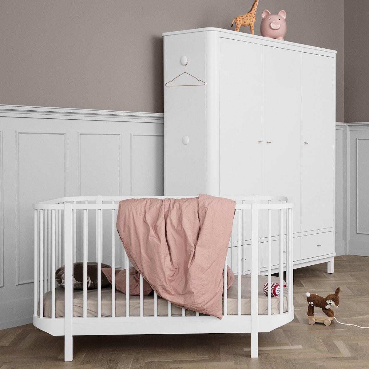 Armario 3 puertas WOOD Oliver Furniture blanco