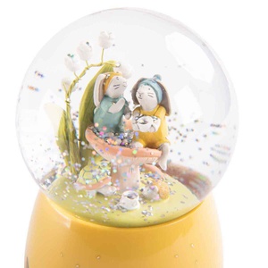 Bola de nieve musical TROIS PETITS LAPINS Moulin Roty
