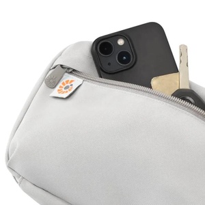 Bolsa cambiador portátil 2en1 Ergobaby gris