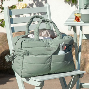 Bolso cambiador acolchado Done by Deer green