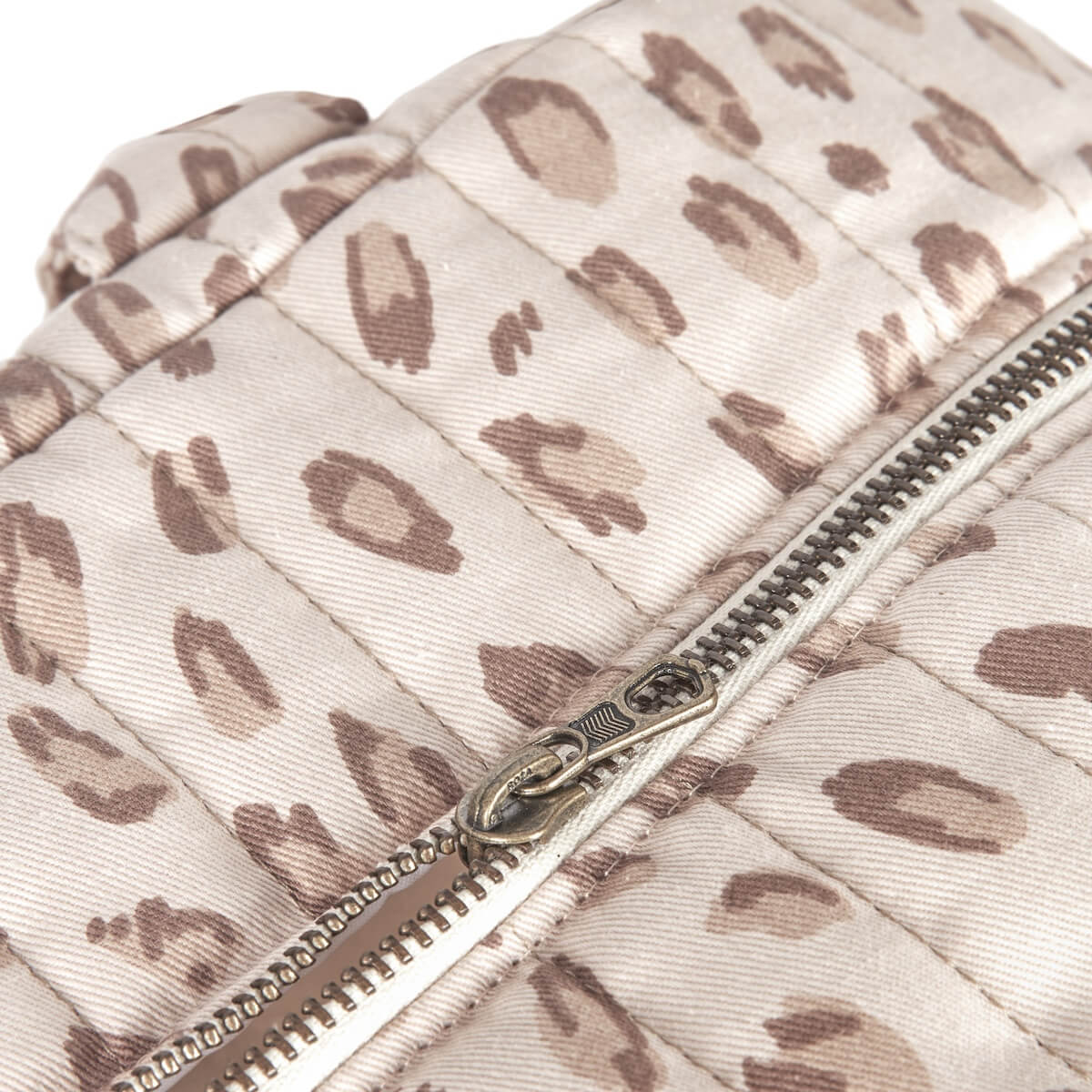 Bolso cambiador impermeable HYDE PARK Nobodinoz leonie latte