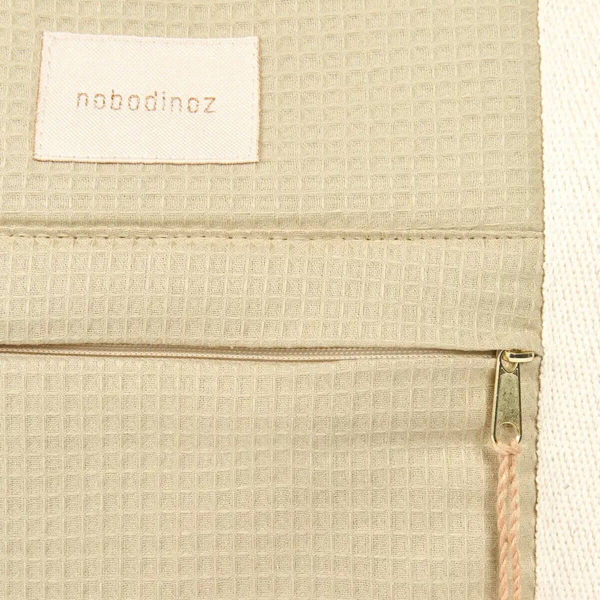 Bolso cambiador OPERA Nobodinoz green tea