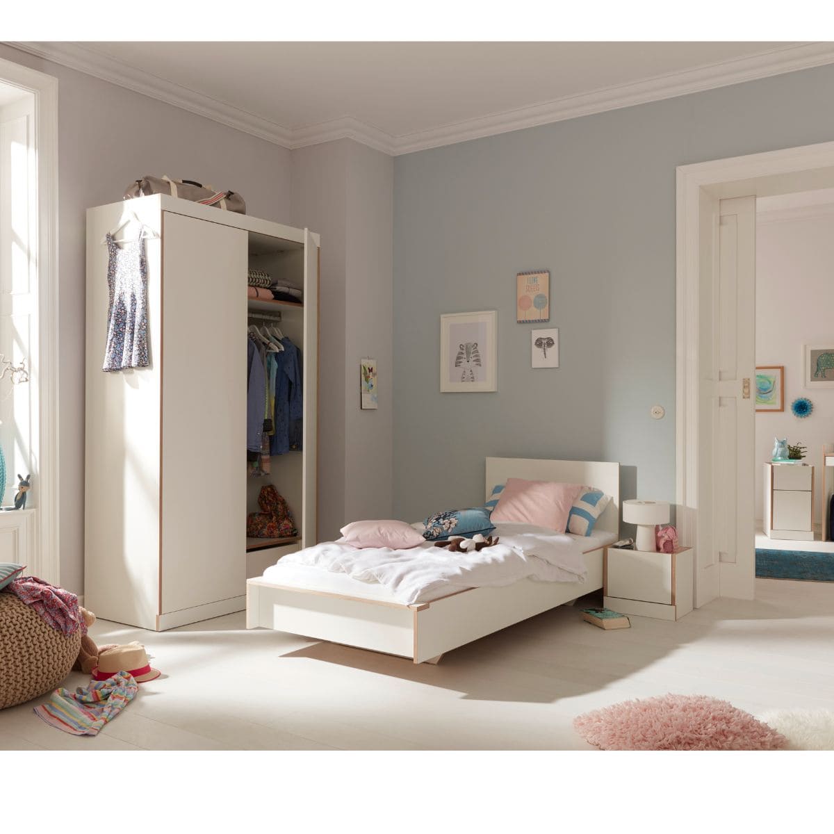 Cama 140x200cm cabecero FLAI Müller Small Living CPL blanco