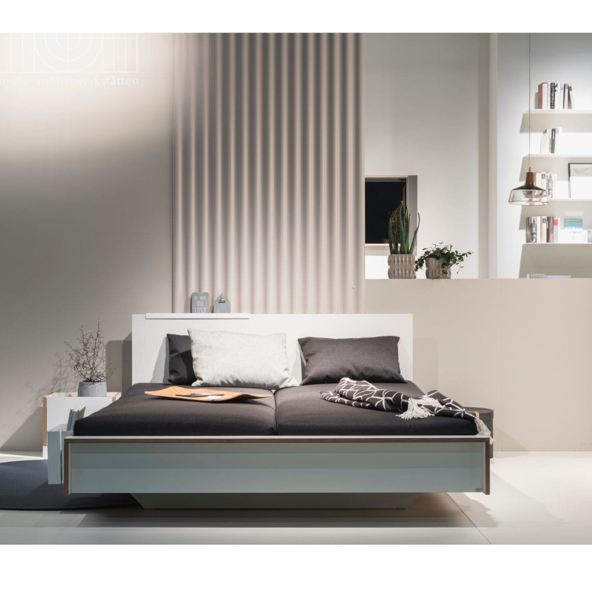Cama 140x200cm cabecero FLAI Müller Small Living CPL blanco