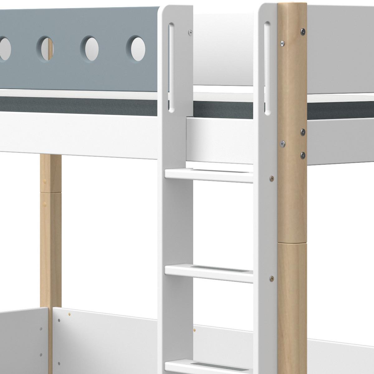 abitare-kids.es | Cama alta 90x200cm escalera recta WHITE Flexa natural