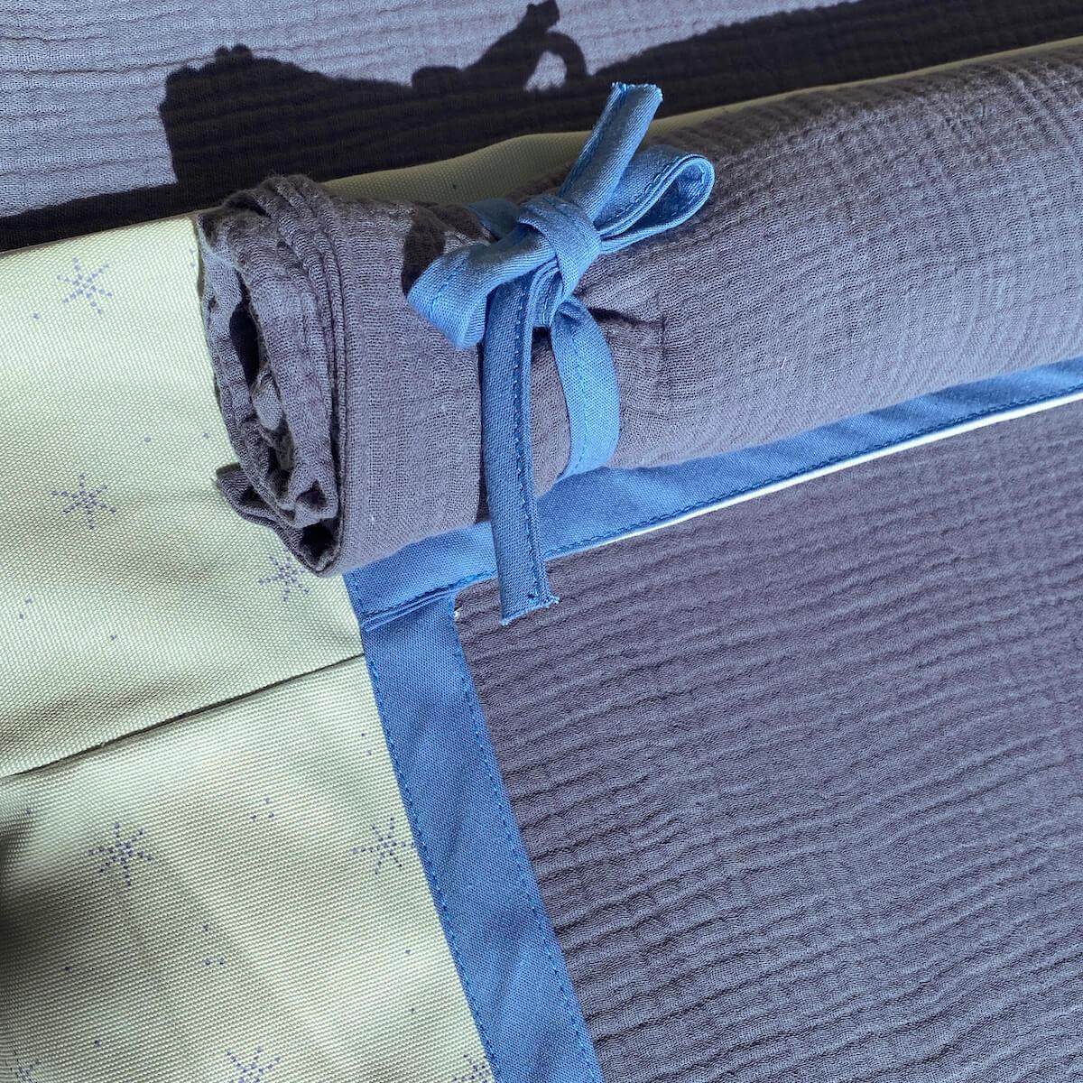 Cama alta-techo casa KASVA textil Bobble verde-azul