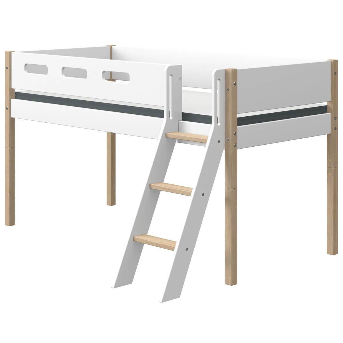 Cama media alta 90x200cm escalera inclinada NOR Flexa roble-blanco