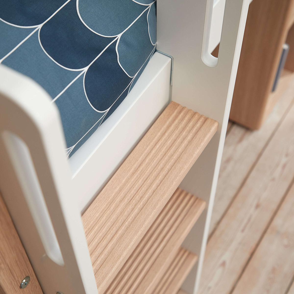 Cama media alta 90x200cm escalera recta NOR Flexa roble-blanco