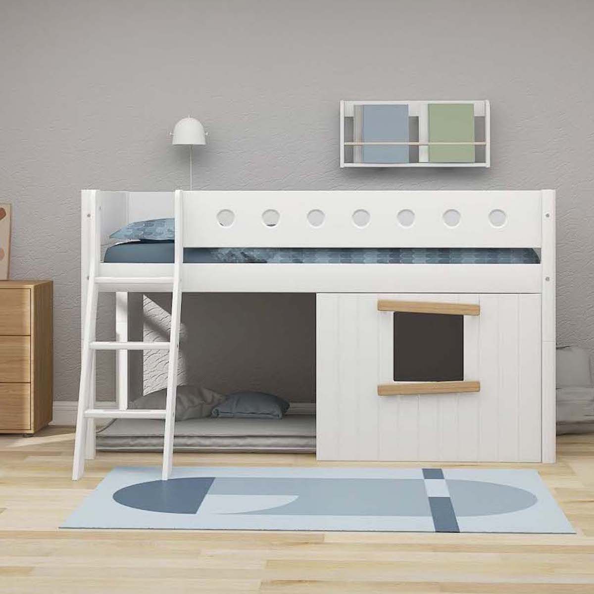 Cama media-alta casa árbol 90x200cm escalera inclinada WHITE Flexa roble ventana