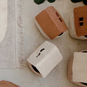 Cesta almacenamiento HOUSE Lorena Canals vintage nude