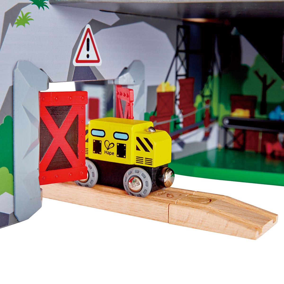 Circuito tren MIGHTY MOUTAIN MINE Hape 