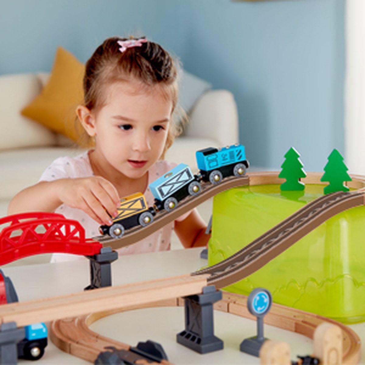 Circuito tren RAILWAY BUCKET Hape