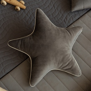 Cojín estrella terciopelo 40x40cm ARISTOTE Nobodinoz slate grey