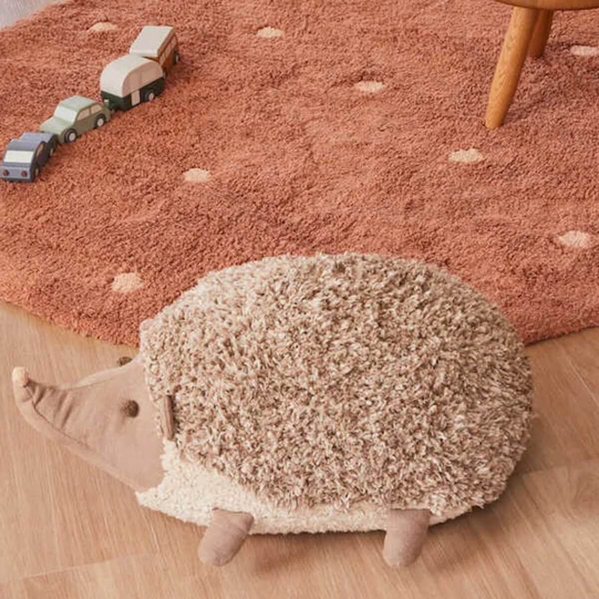 Cojín suelo 50x65cm HEDGEHOG Lorena Canals