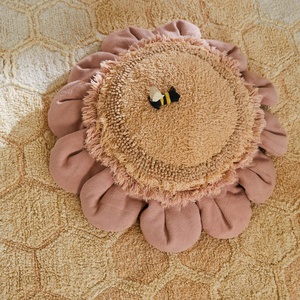 Cojín suelo 70cm PINK DAISY Lorena Canals