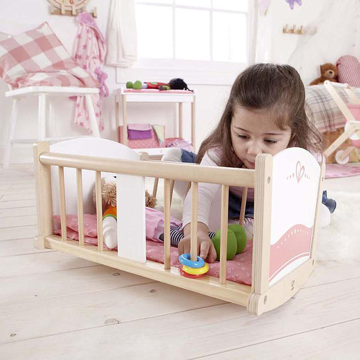 Cuna mecedora muñecas BYE BABY CRADLE Hape