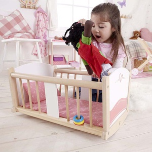 Cuna mecedora muñecas BYE BABY CRADLE Hape
