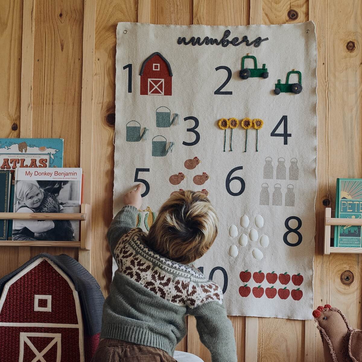 Decoración pared 70x100cm FARM NUMBERS Lorena Canals