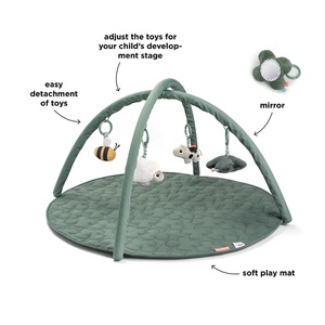Gimnasio bebé TINY FARM Done by Deer green