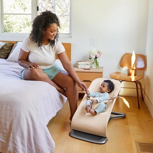 Hamaca 3en1 EVOLVE Ergobaby Malla crema