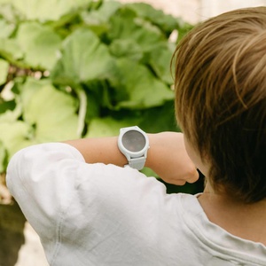 Kidywatch Multifunction Smartwatch fabric Strap No Games Kidywolf Green