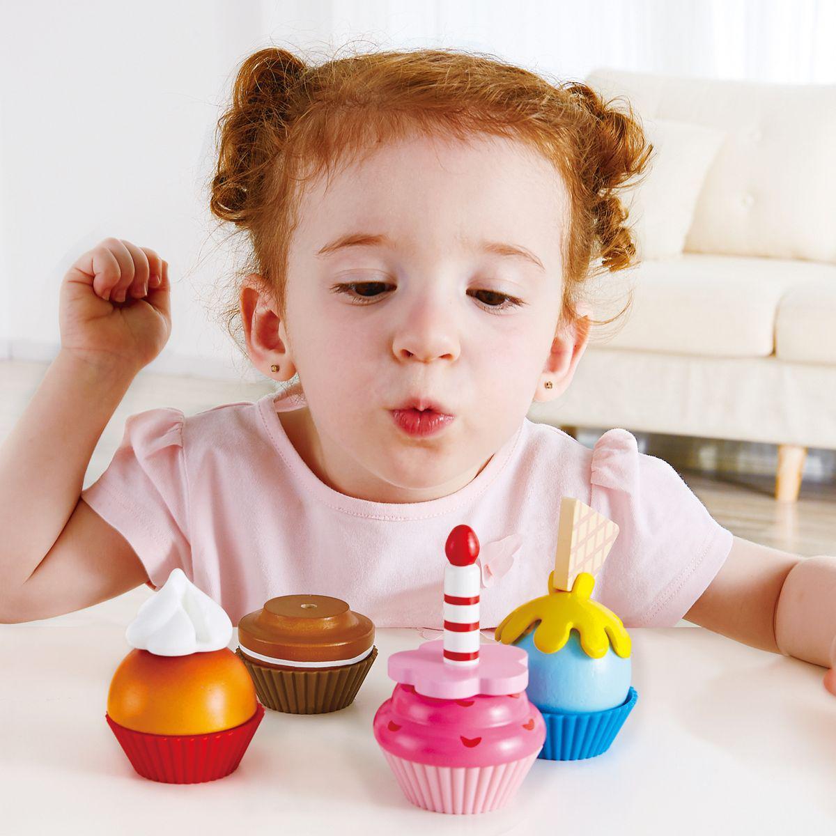 Kit preparación magdalenas CUPCAKES Hape