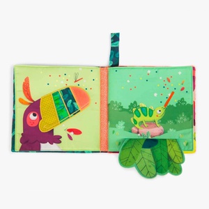 Libro tela actividades DANS LA JUNGLE Moulin Roty