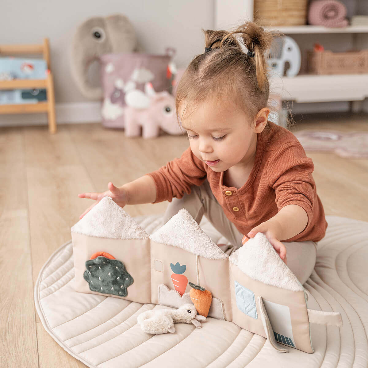 Libro tela casa LALEE Done by Deer sand