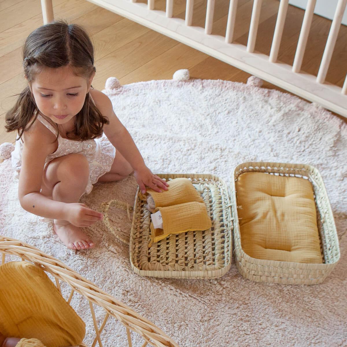 Maleta mimbre muñeca BOBBLE mostaza