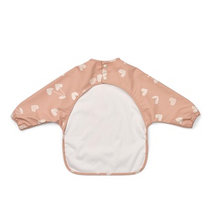 Merle Printed Cape Bib Liewood Sweethearts Pale tuscany