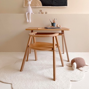 Mesa infantil GROWING GREEN Nobodinoz natural oak