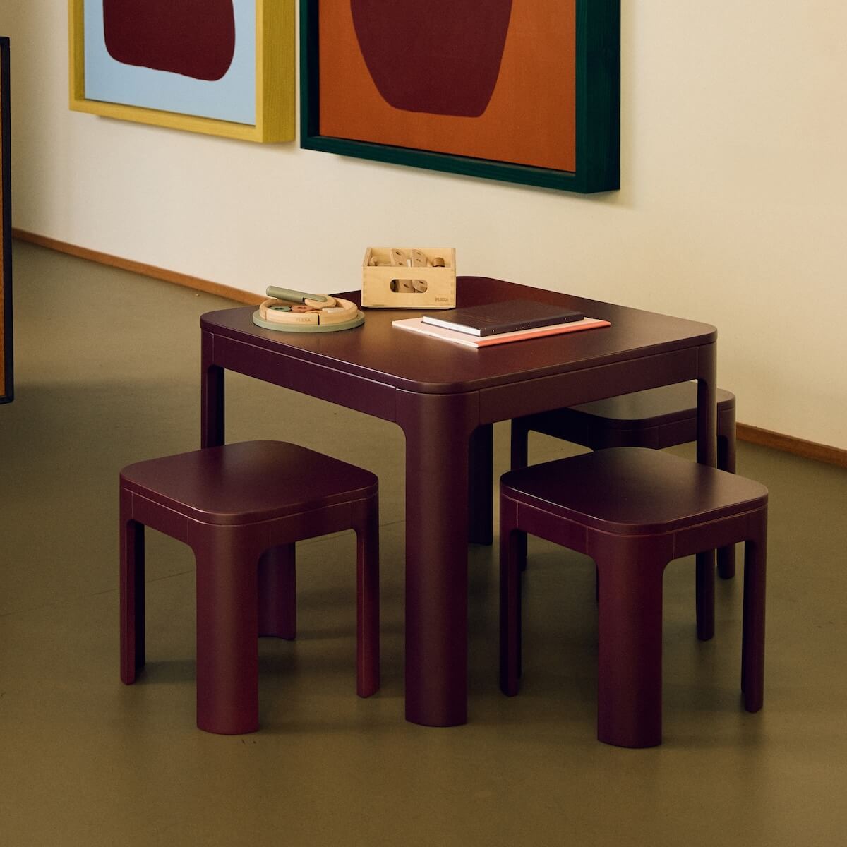 Mesa infantil NOVA Flexa pomegranate