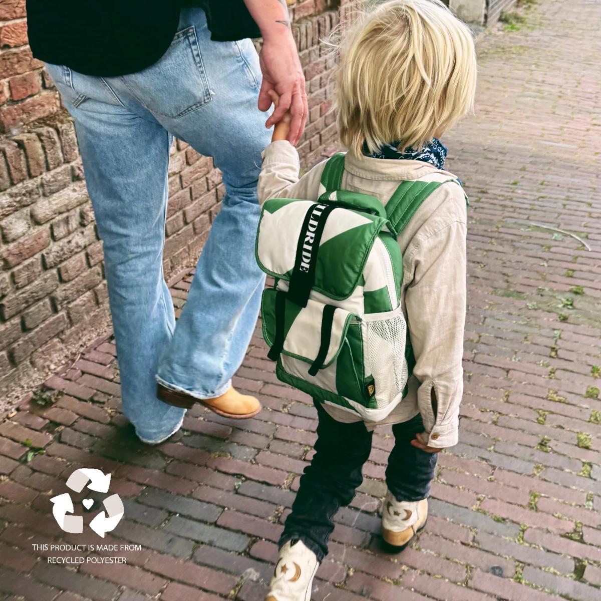 Mochila infantil reciclada Wildride green graphic
