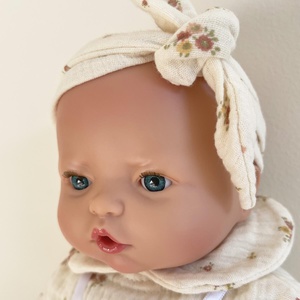 Muñeca Maria 36cm BOBBLE flores rosa