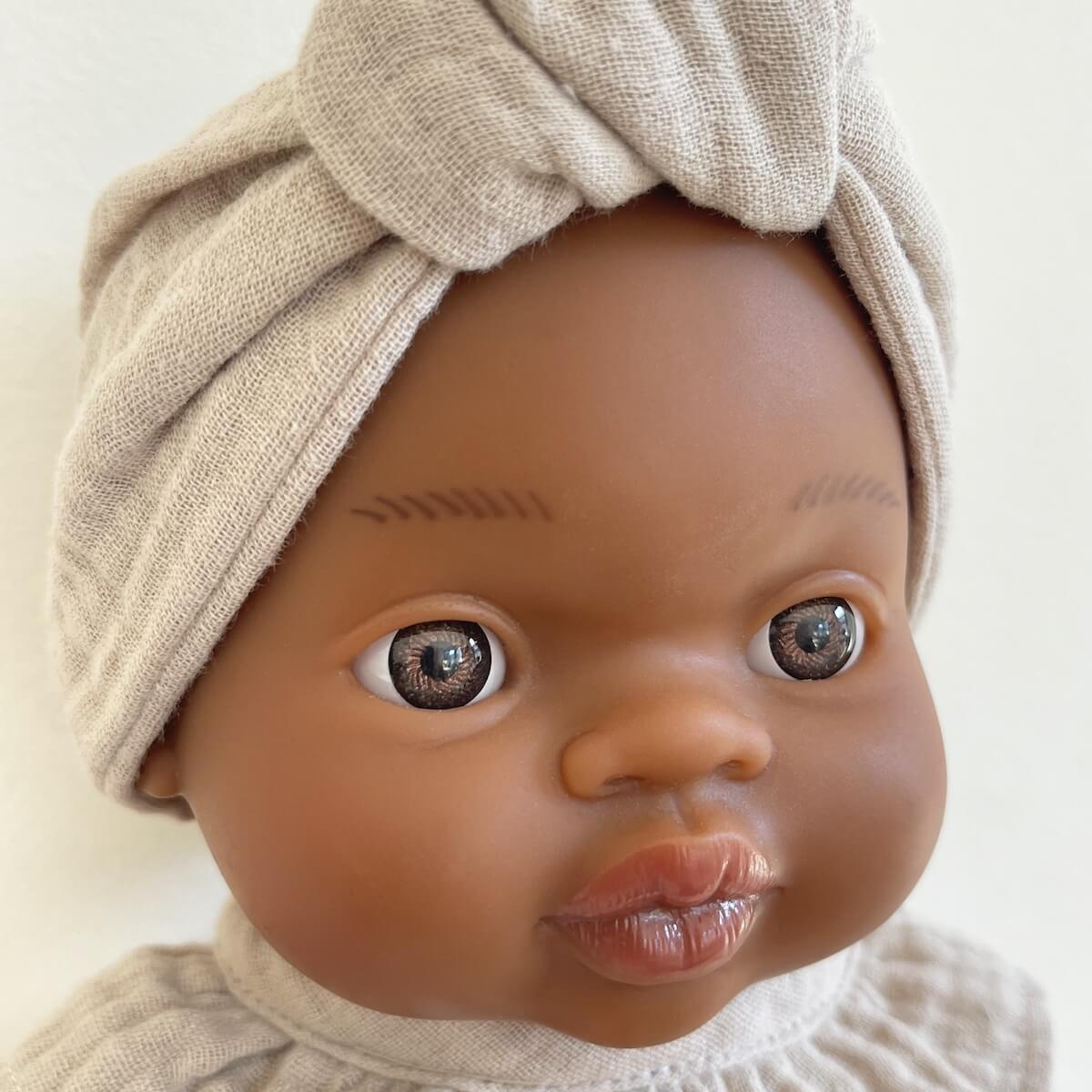 Muñeca Maya BOBBLE beige