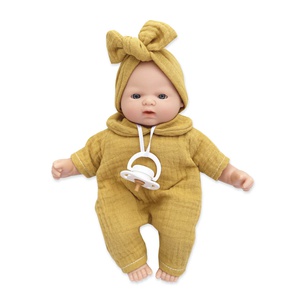 Muñeca Nina 26cm BOBBLE mostaza